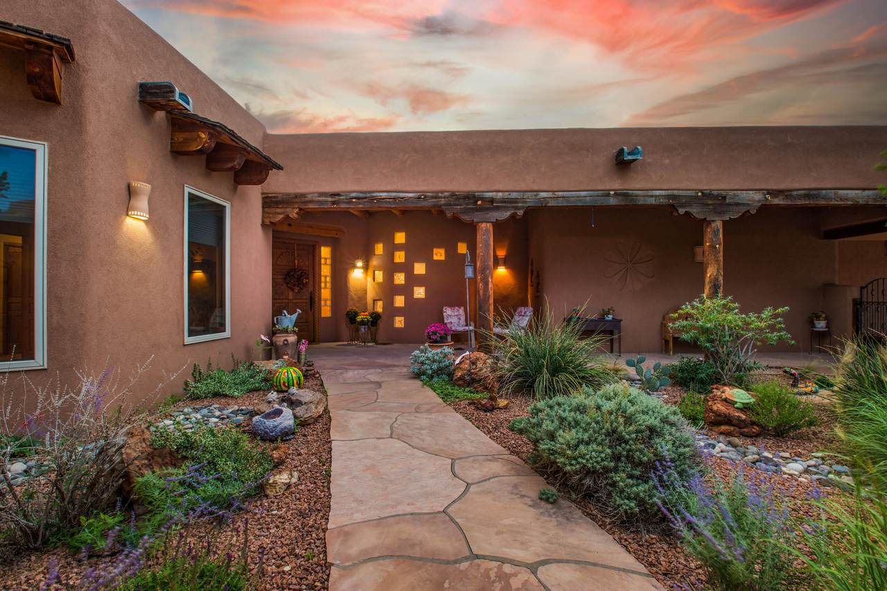 65 Calle Del Sol - Photo 1