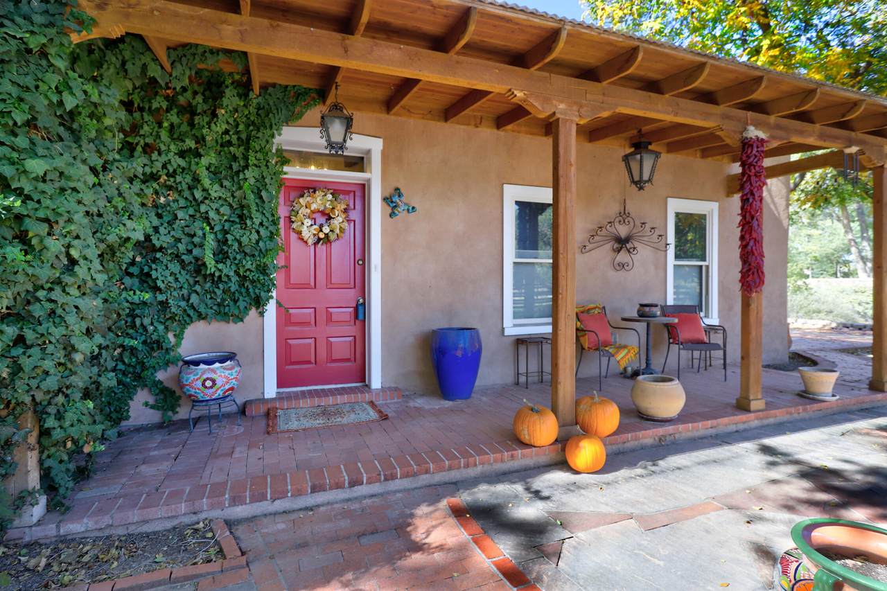 6823 Guadalupe Trail - Photo 1