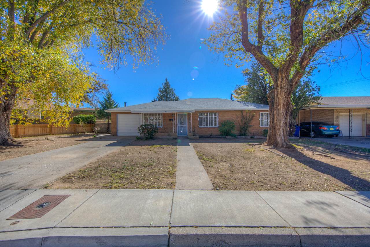 7722 Pennsylvania Place - Photo 1