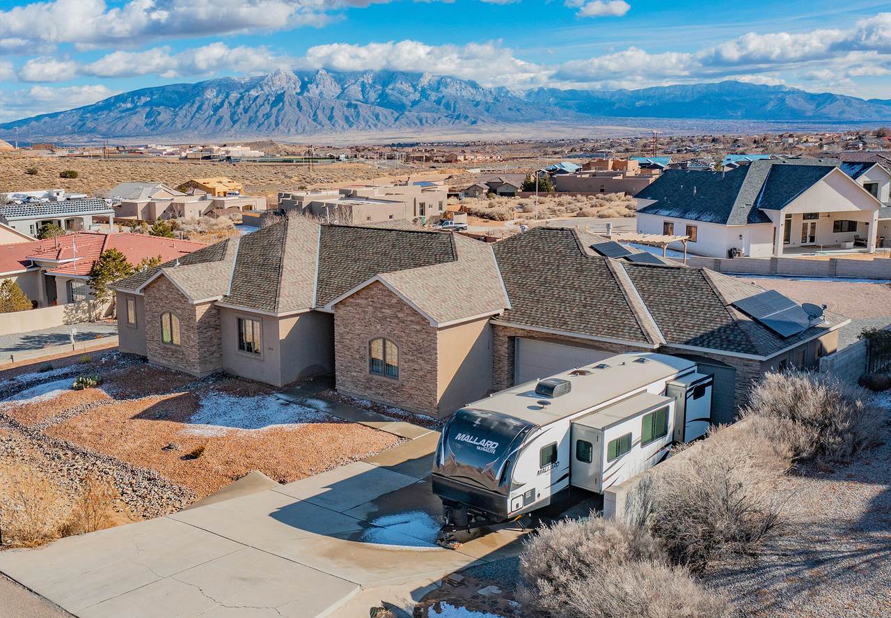 2616 Globe Court - Photo 1
