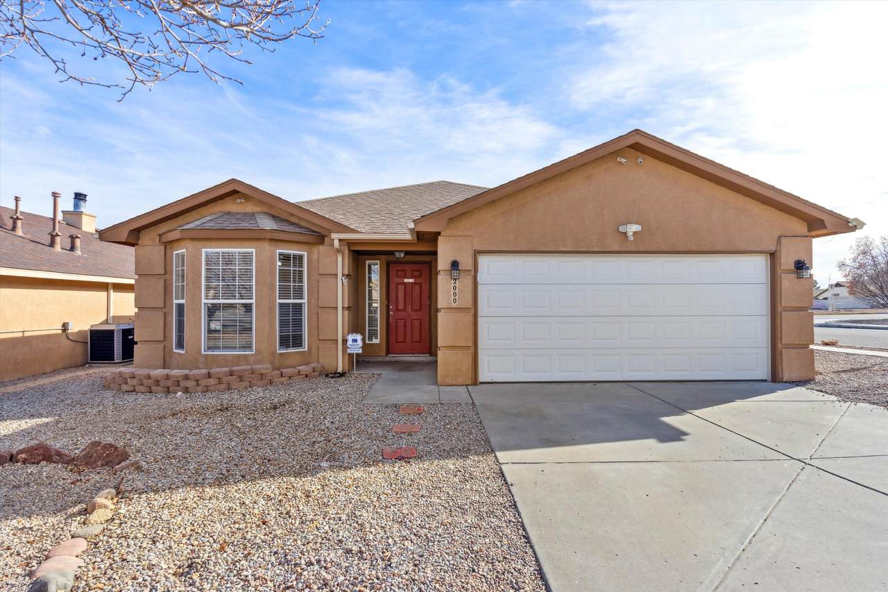 2000 Braveheart Drive - Photo 1