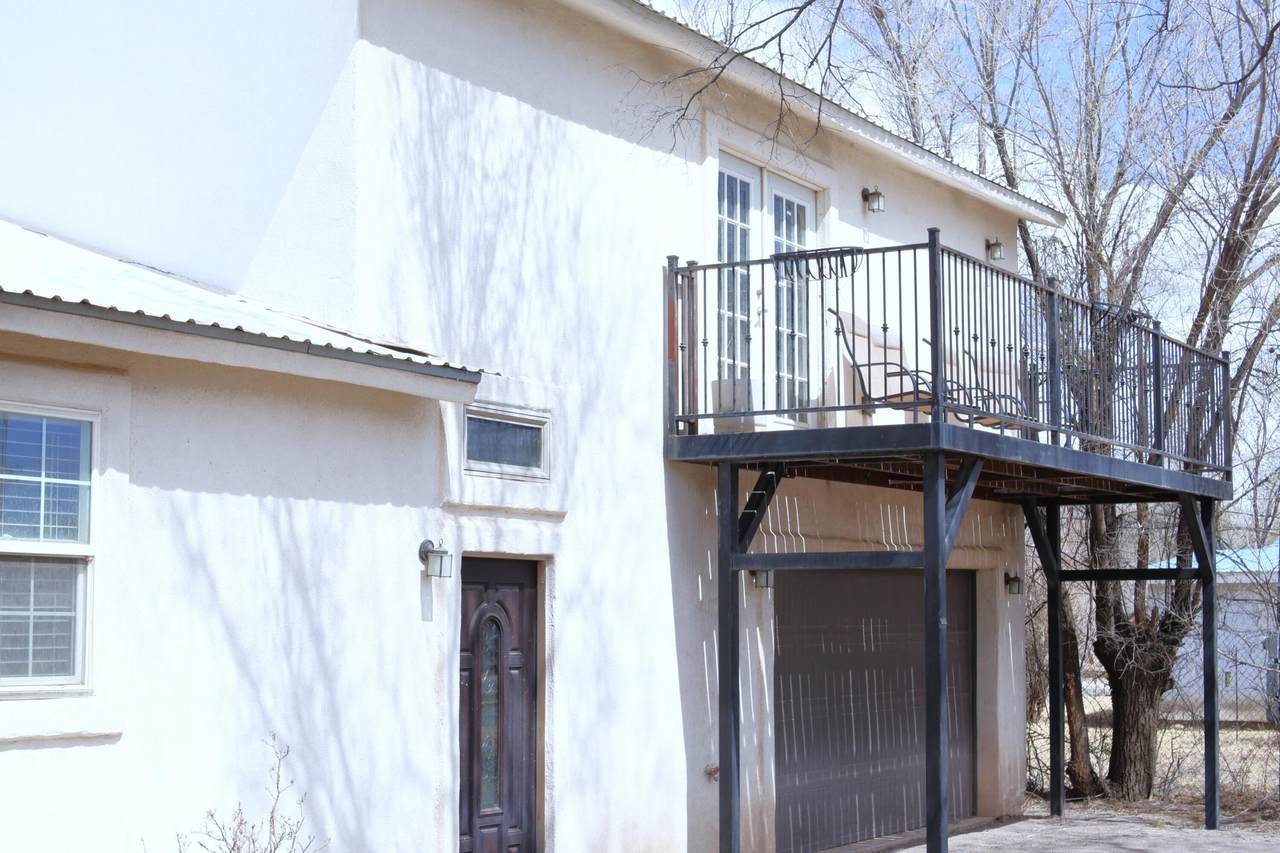 404 3RD Street - Photo 1