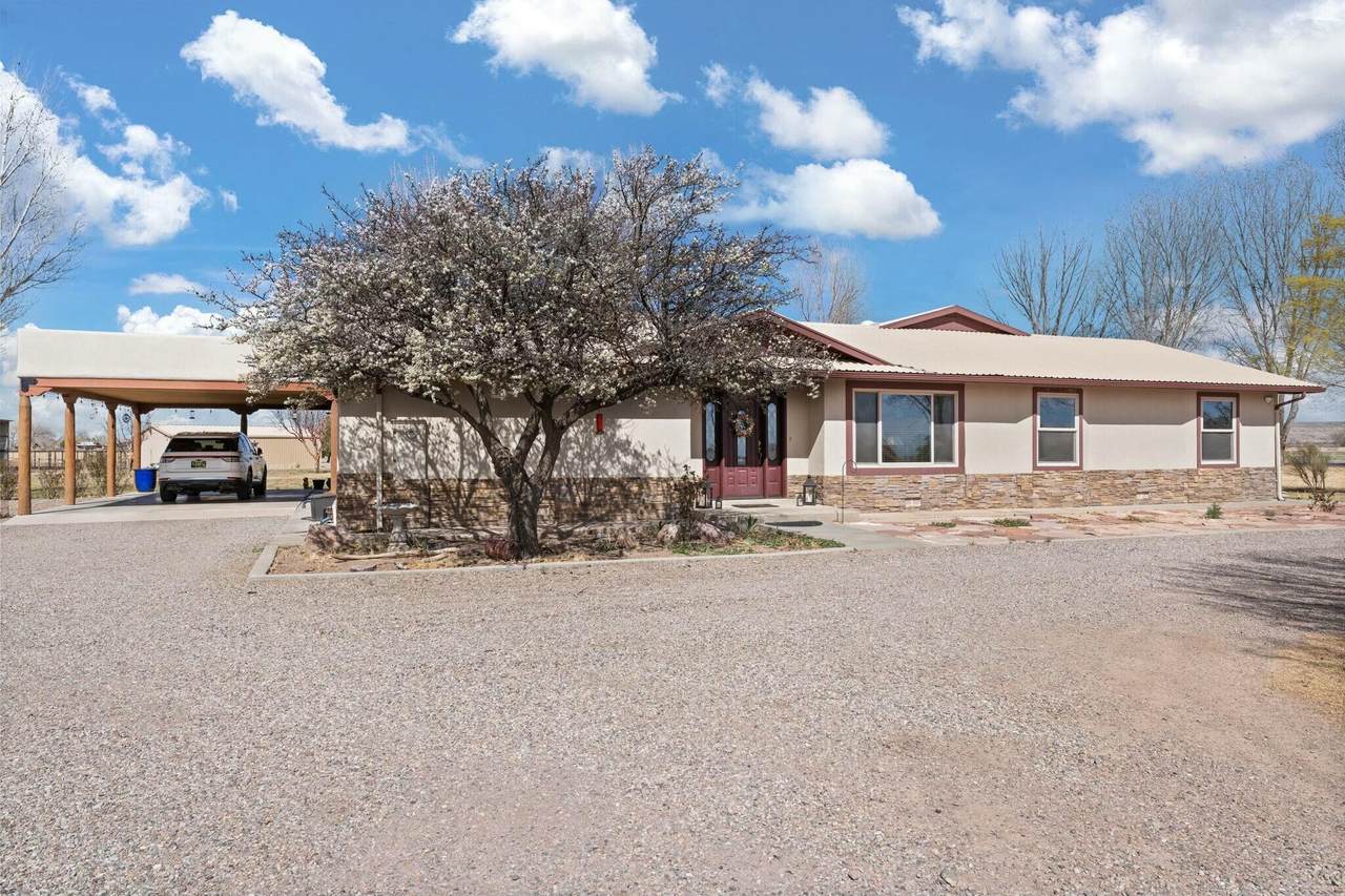 69 Midway Road - Photo 1
