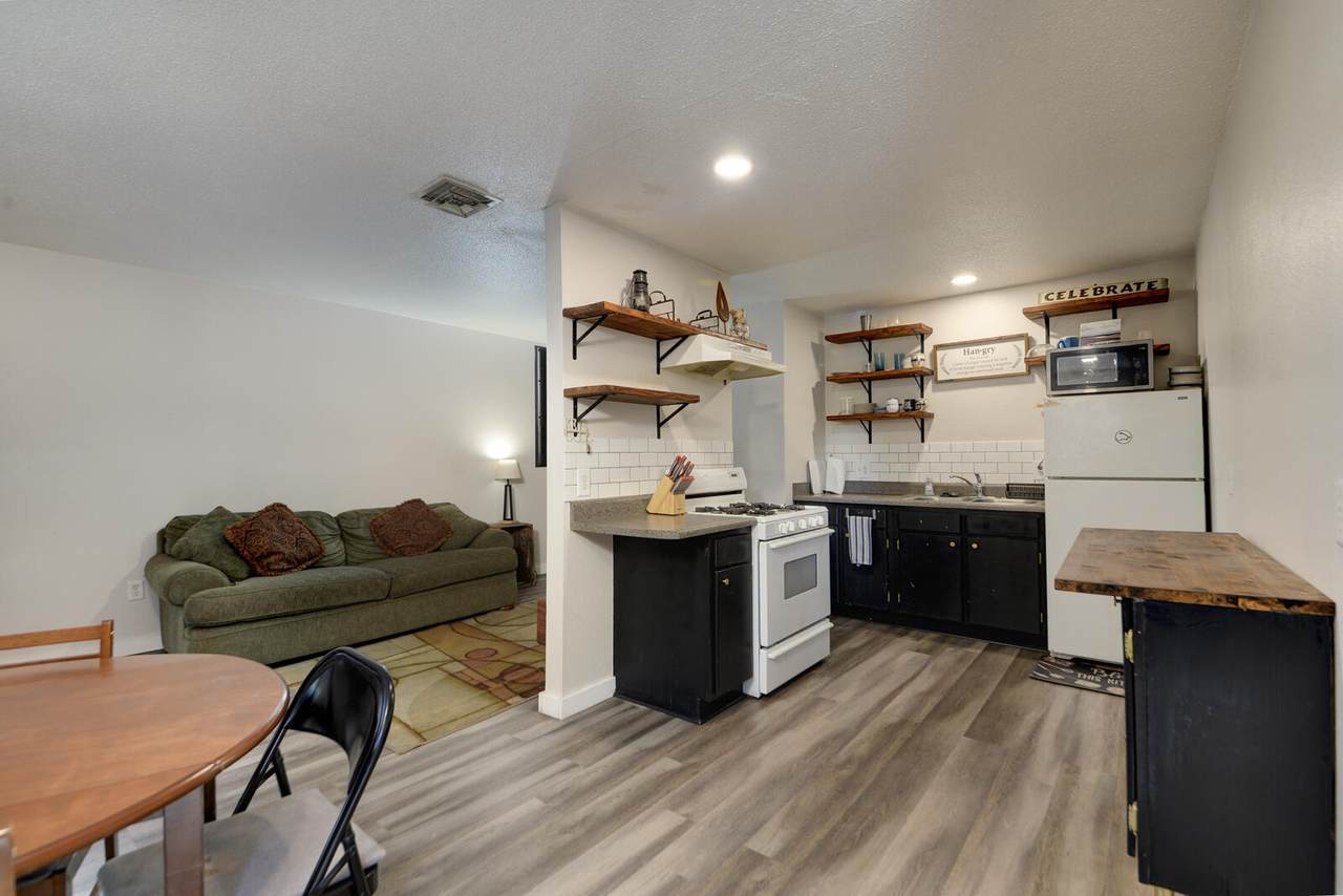 2800 Vail Avenue - Photo 1