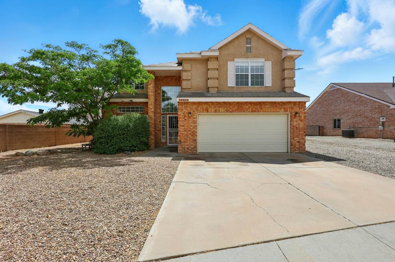 1401 Cerro Crestado Drive - Photo 1