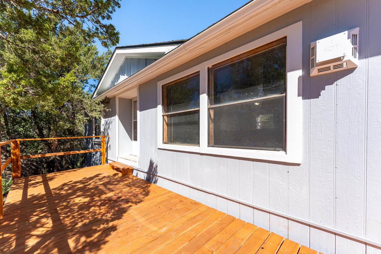 28 Skyline Drive - Photo 1