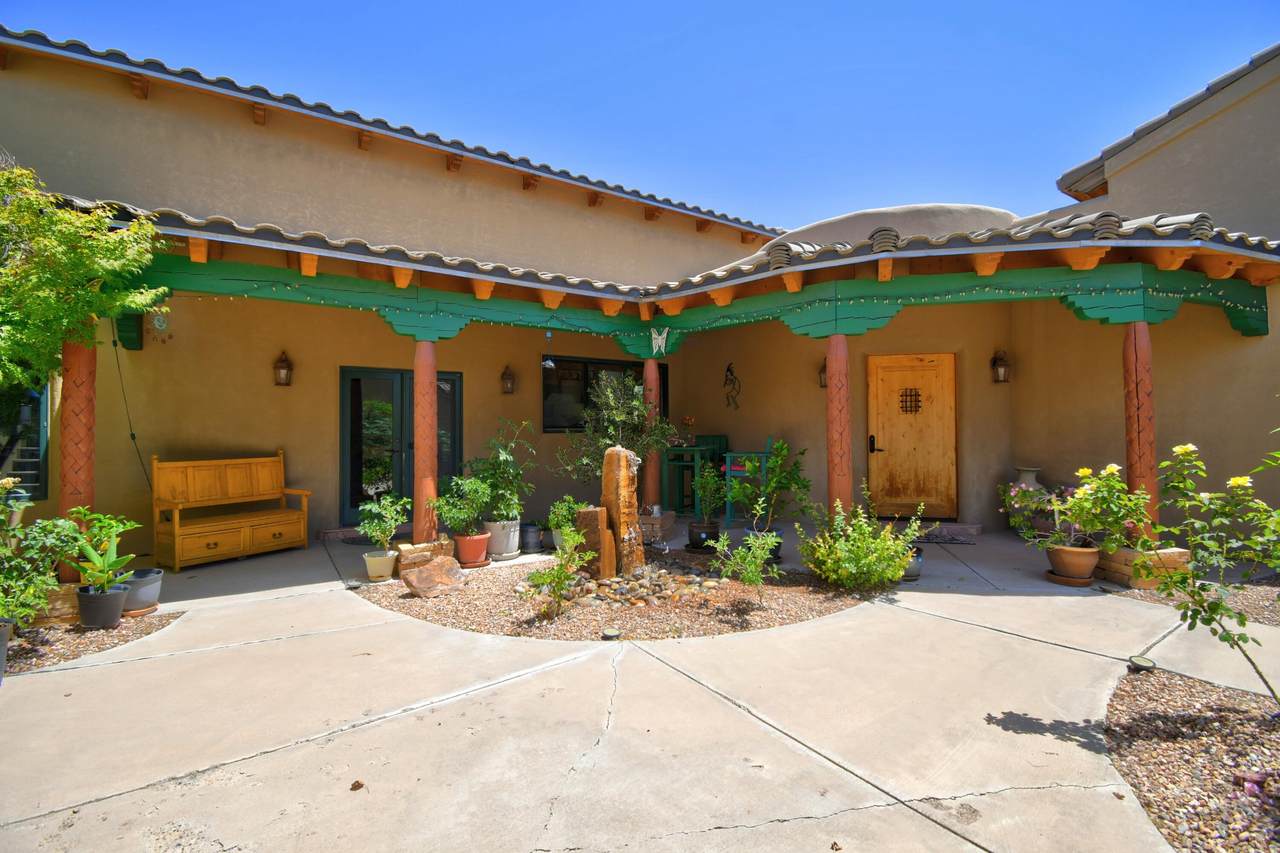 4725 Huron Drive - Photo 1