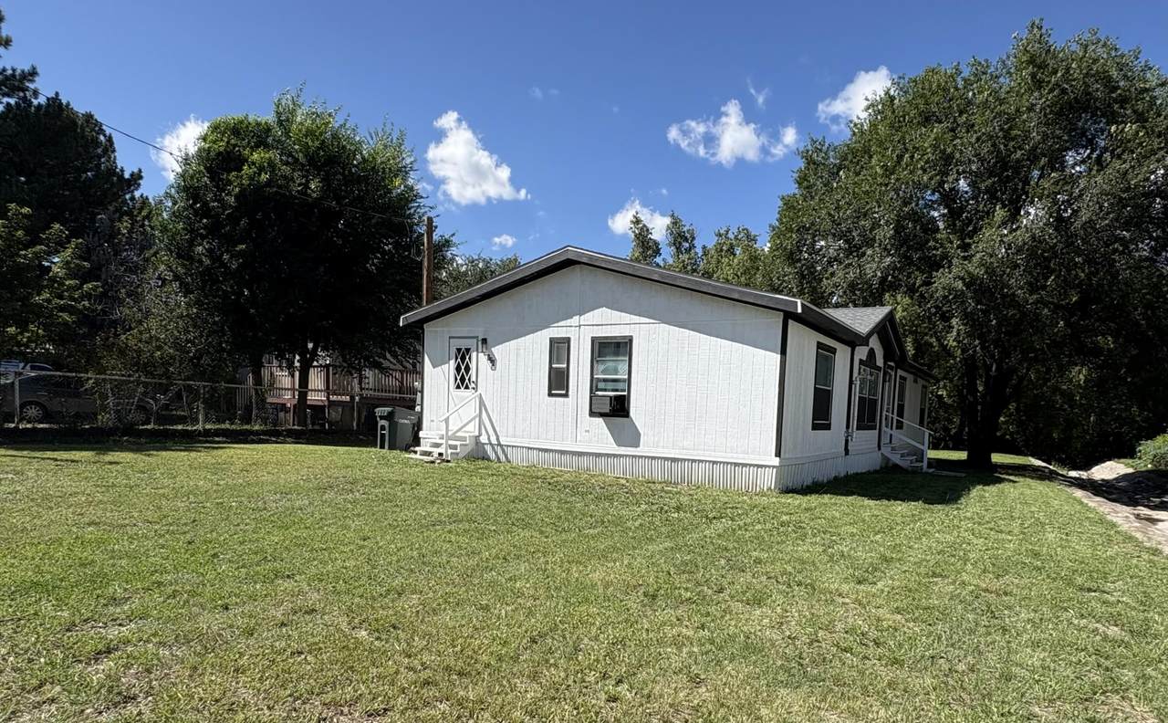 126 River Lane - Photo 1