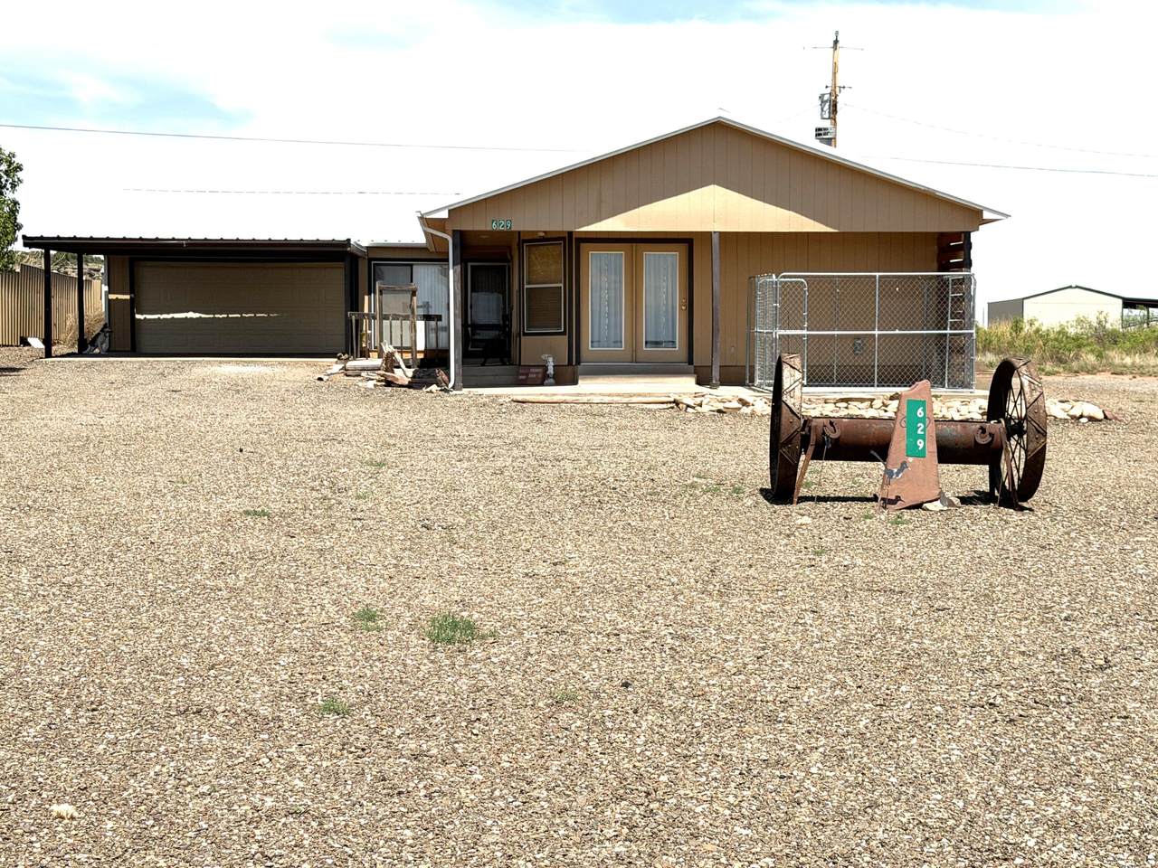 629 Conchas Drive - Photo 1