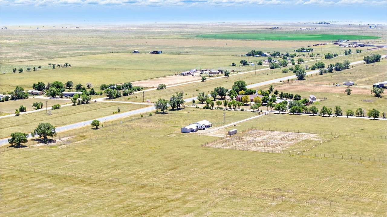 7 Howell Road - Photo 1