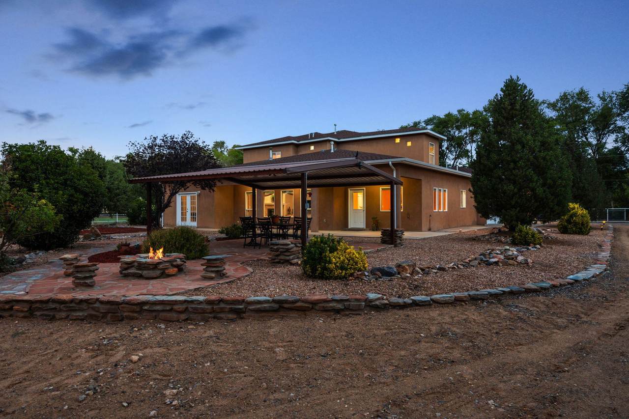 103 Chantelly Lane - Photo 1