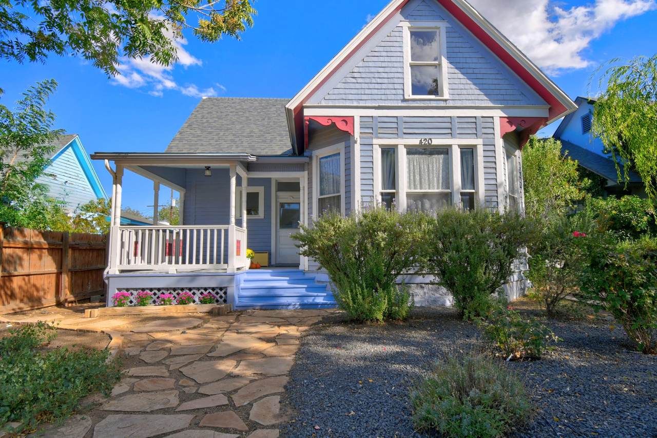 420 Edith Boulevard - Photo 1