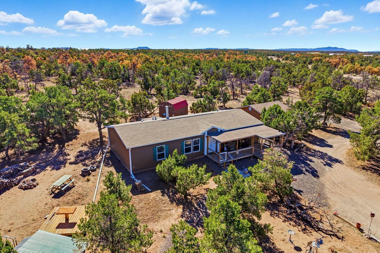 44 Brook Boulevard - Photo 1