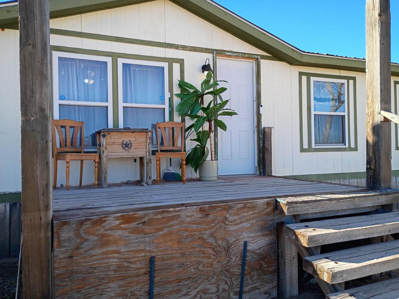 16 Jennifer Street - Photo 1