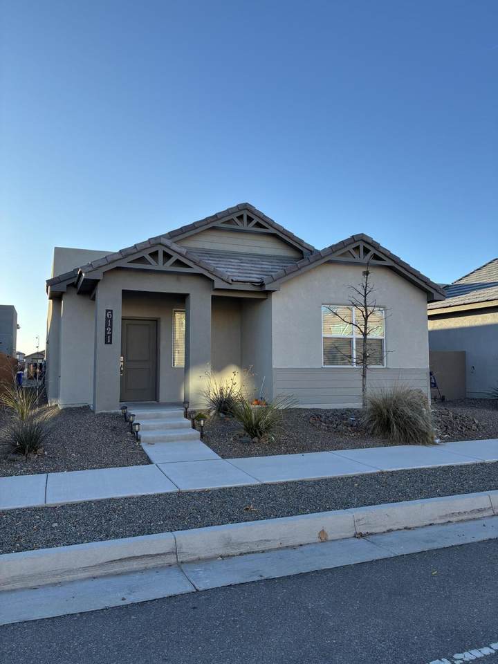 6121 Strand Loop - Photo 1