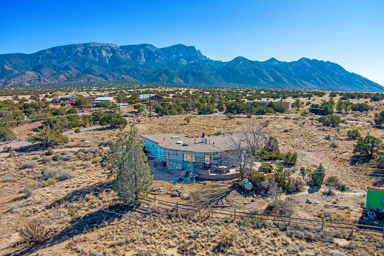 25 Placitas West Road - Photo 1