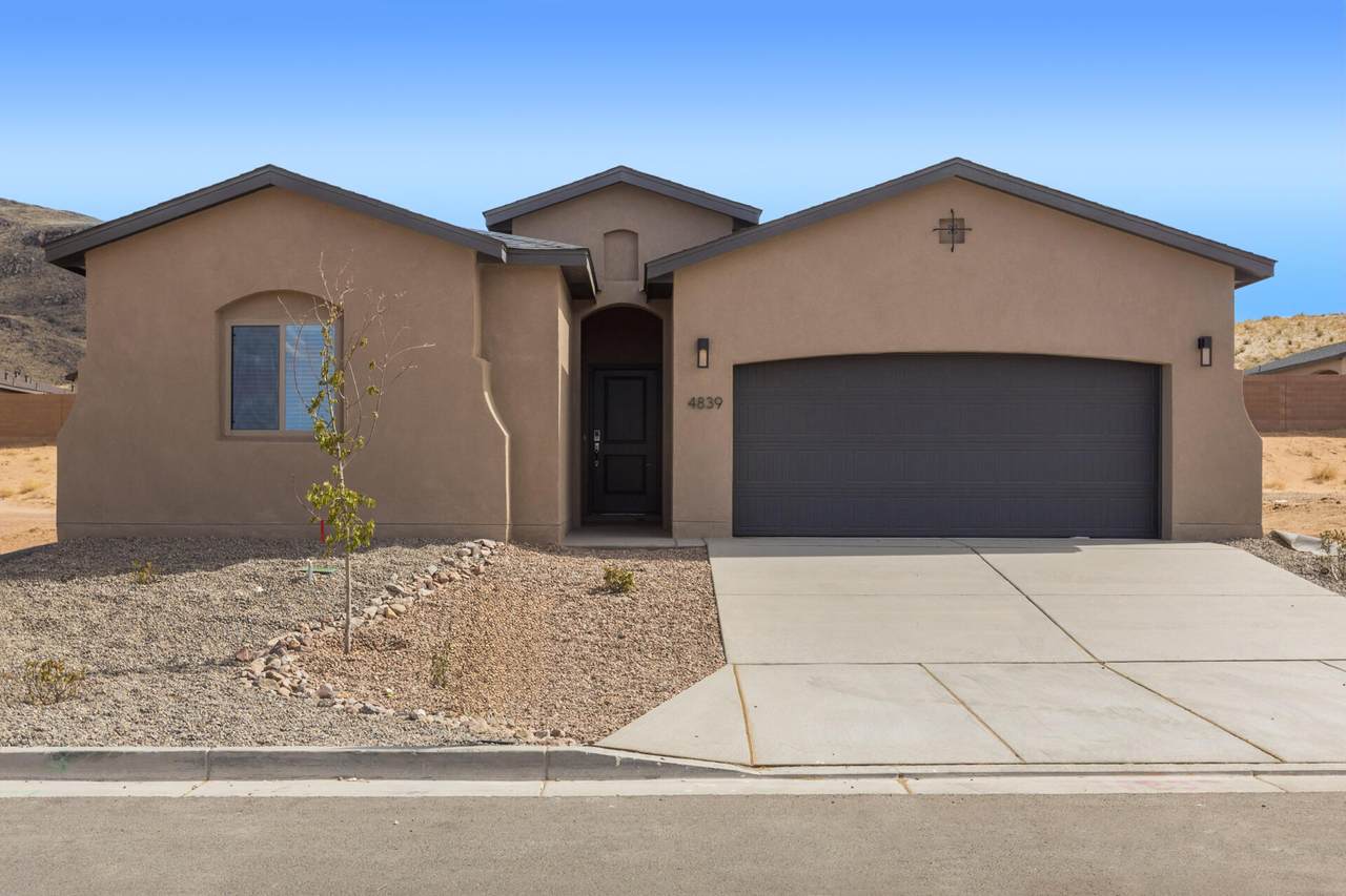 4839 Manzano Peak Street - Photo 1