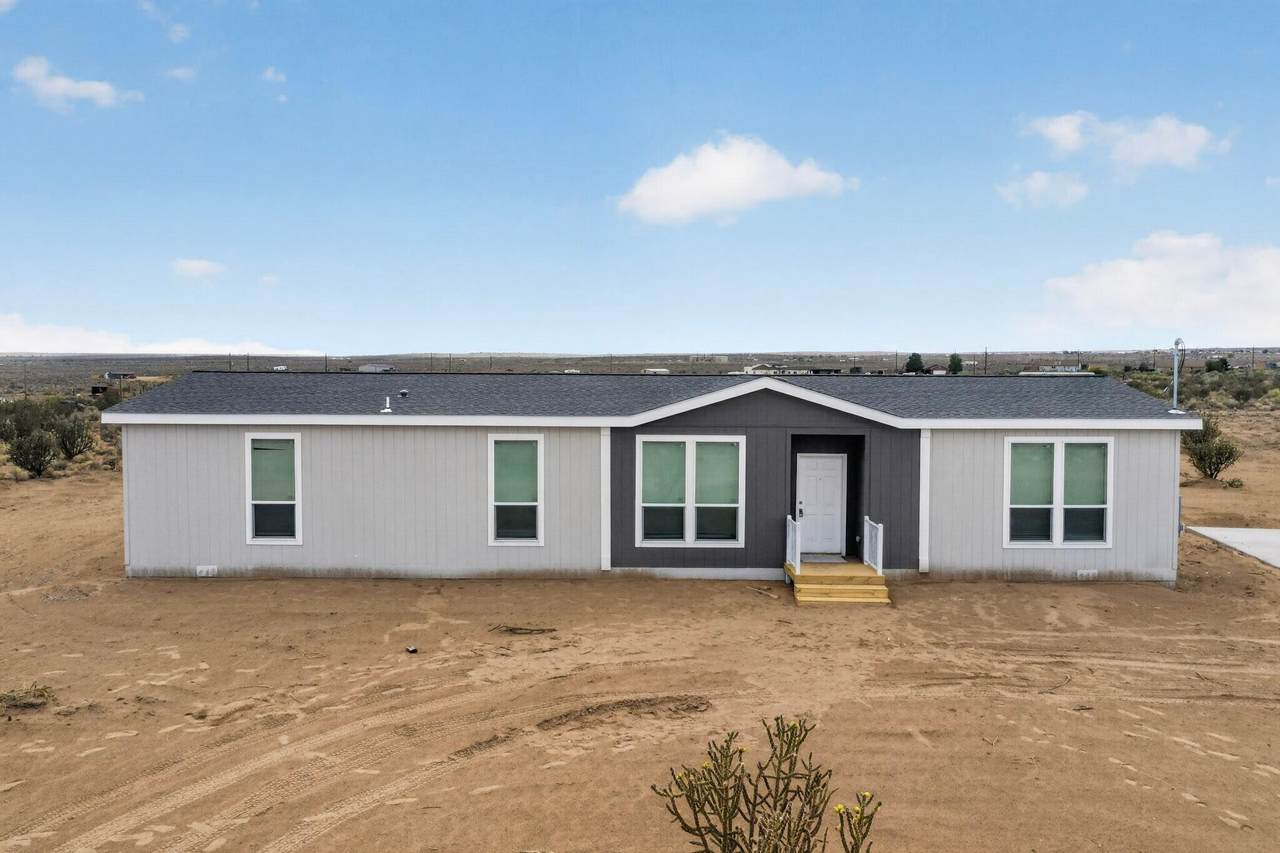 1401 11th Street - Photo 1