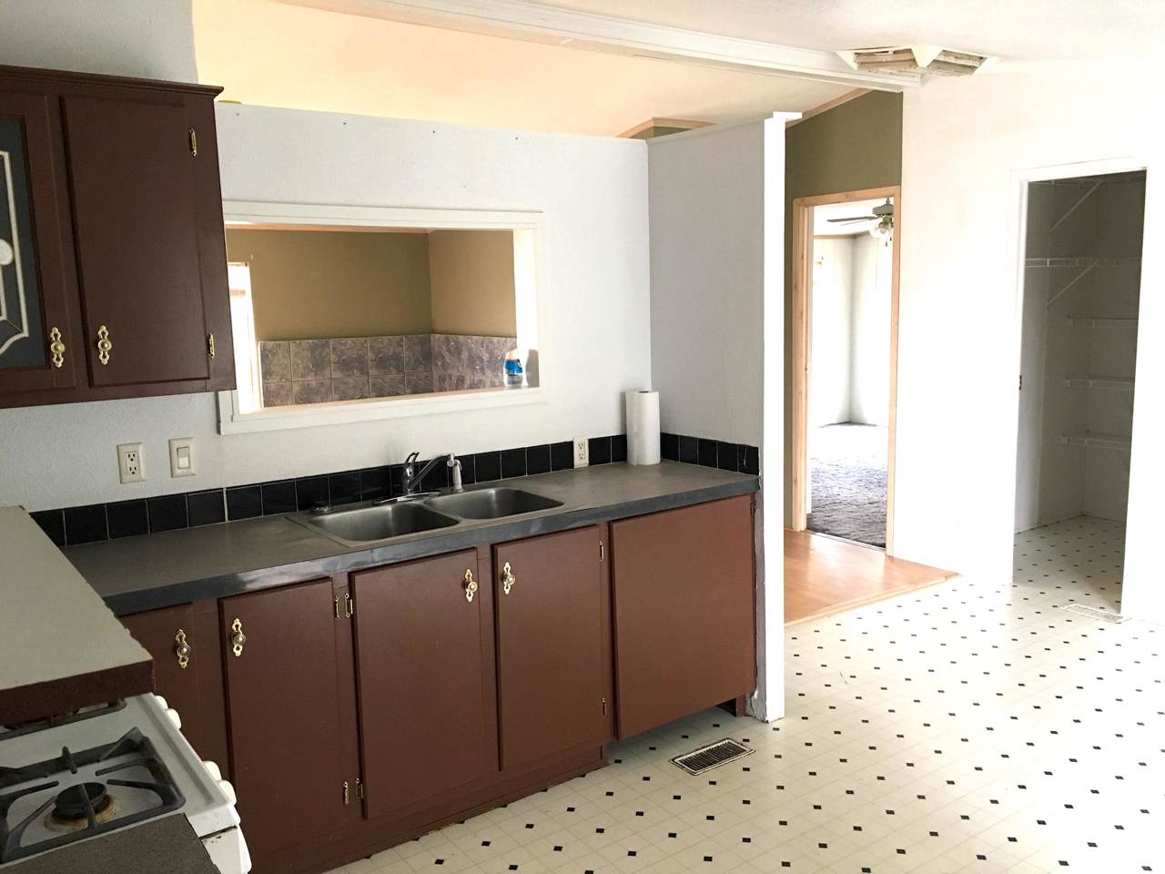 221 Buford Avenue - Photo 1