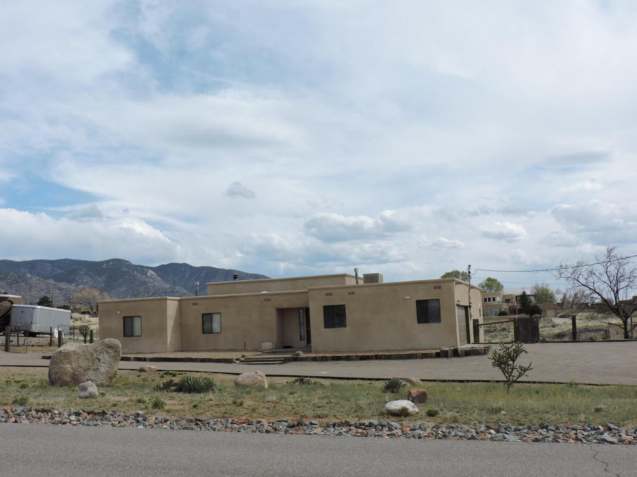 12404 Palomas Avenue - Photo 1
