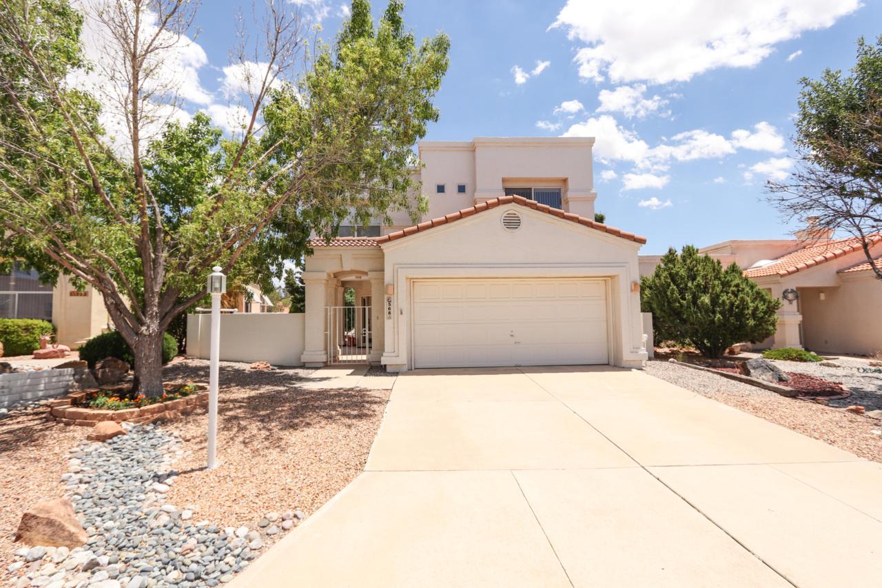 568 Superstition Drive - Photo 1