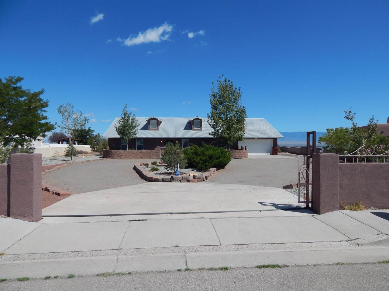 830 Desi Loop - Photo 1