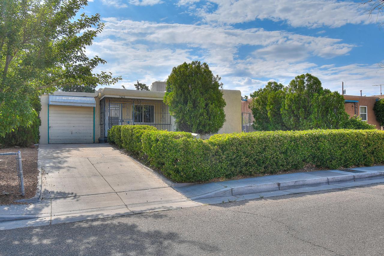 1400 Buena Vista Drive - Photo 1