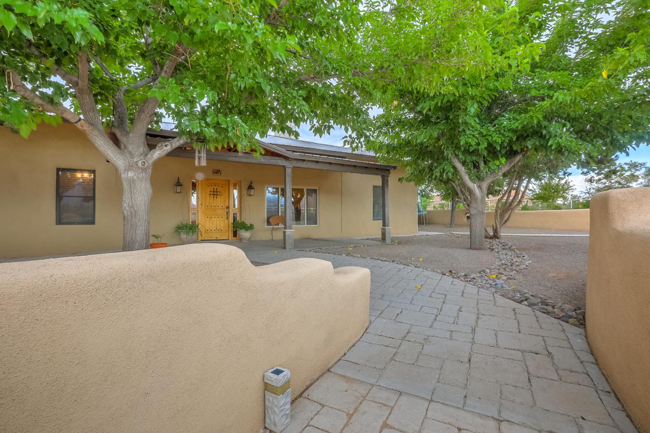 1015 Chavez Lane - Photo 1