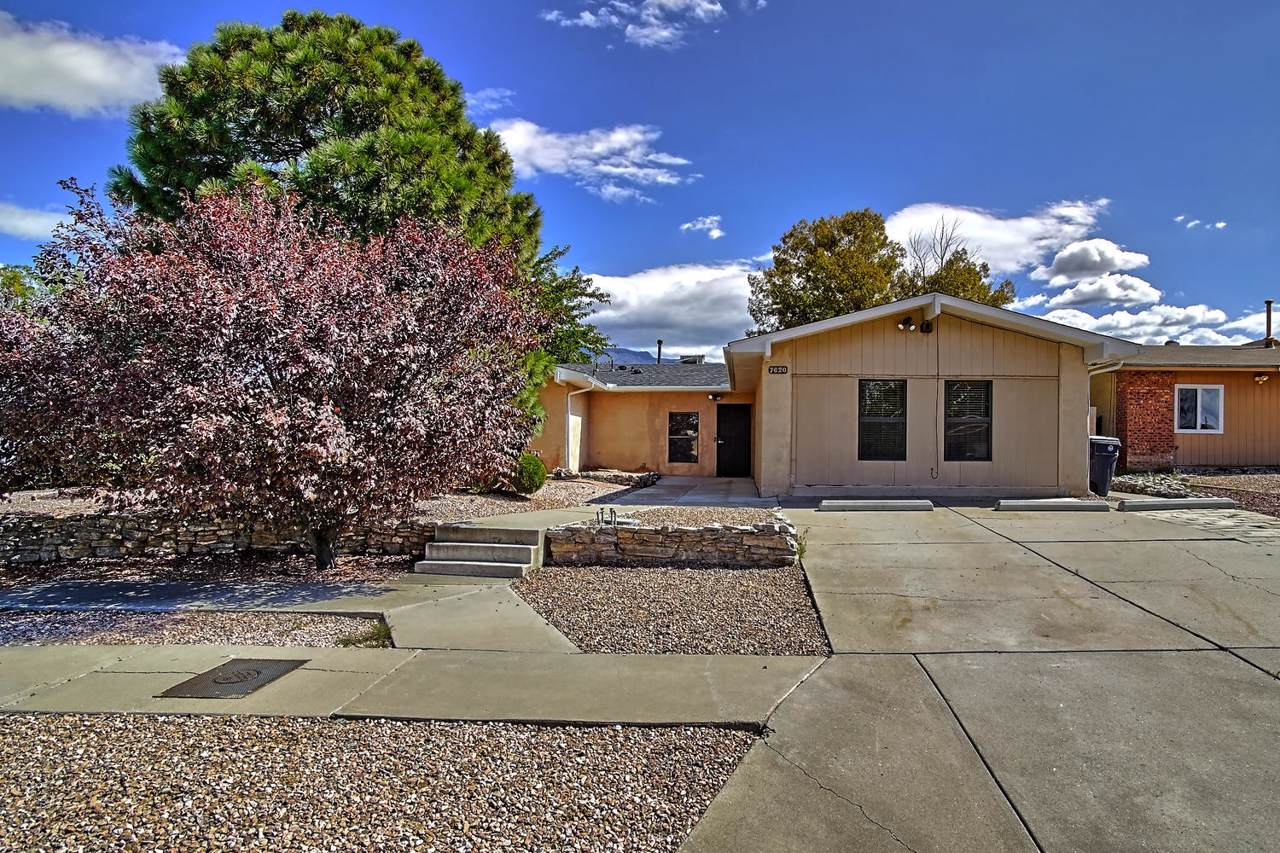 7620 Buckboard Avenue - Photo 1