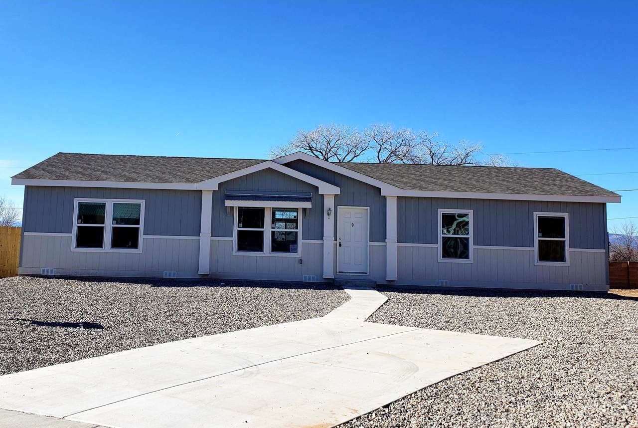 1723 Desert Vista Drive - Photo 1