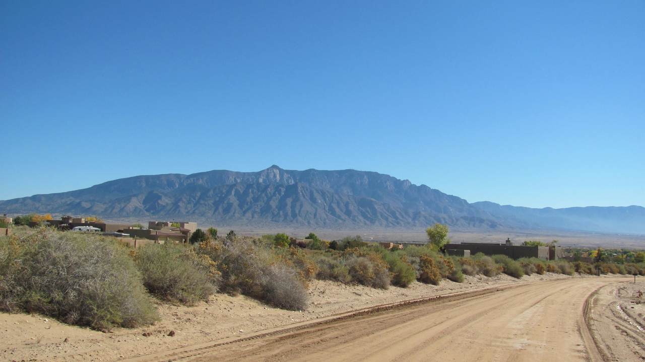 5724 Rio Oso Road - Photo 1