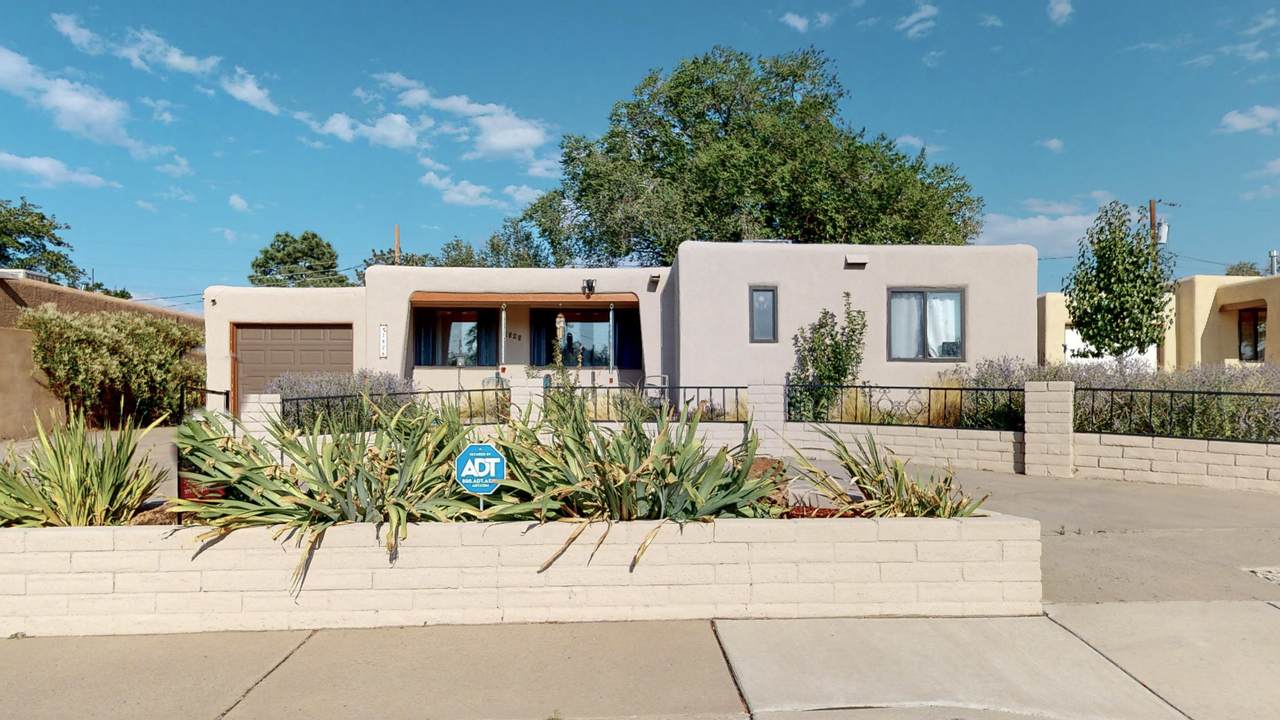1828 Indiana Street - Photo 1
