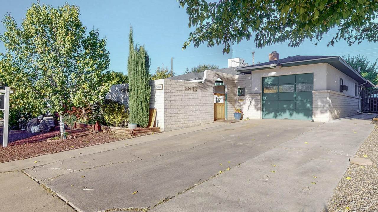 2052 Moon Street - Photo 1