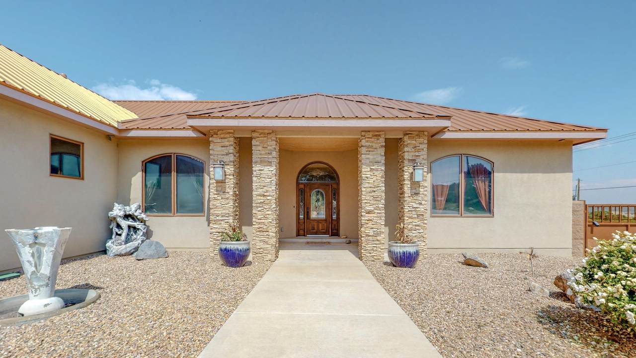 22 Western Trail - Photo 1