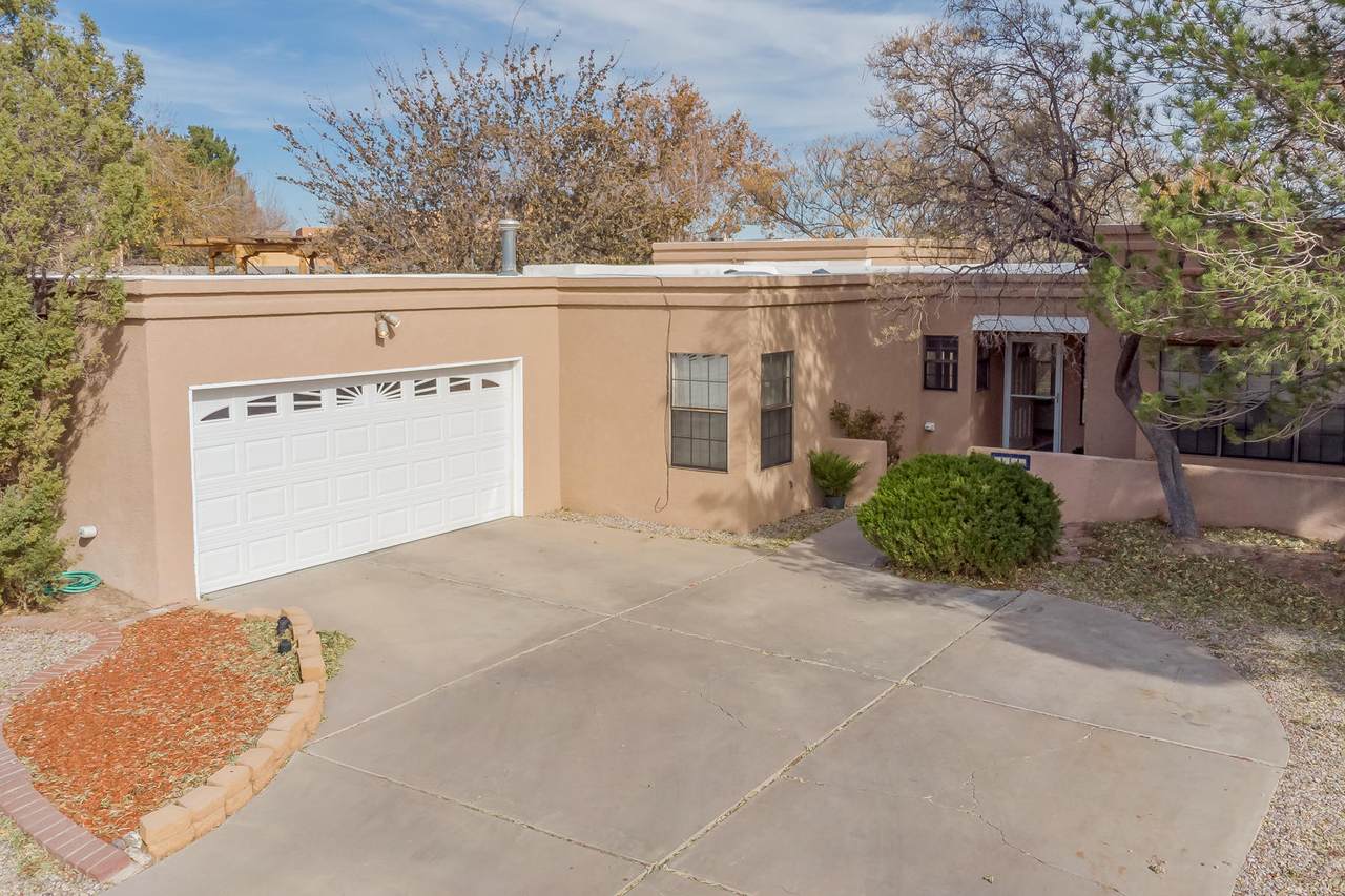 7620 Wells Fargo Trail - Photo 1