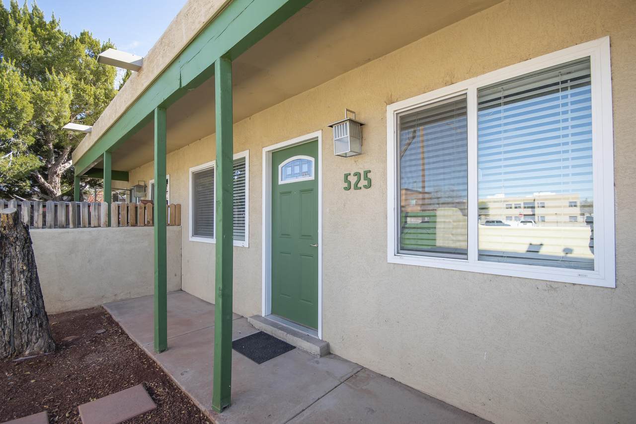 525 Madison Place - Photo 1