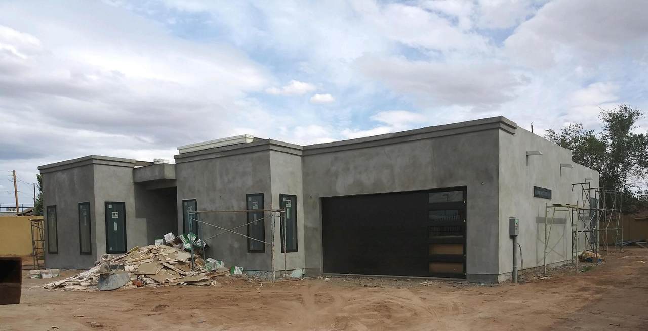 204 Shirk Lane - Photo 1