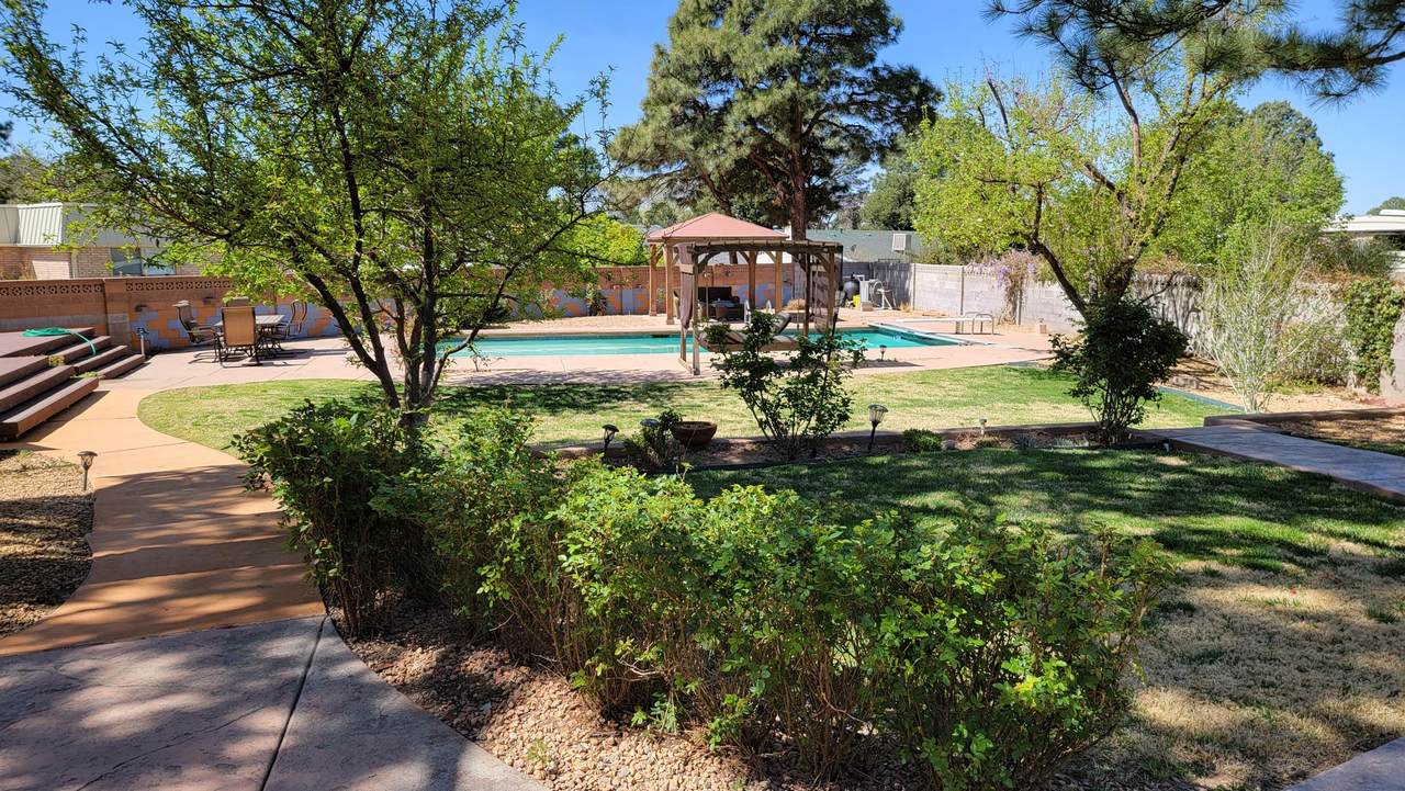 6508 Osuna Road - Photo 1