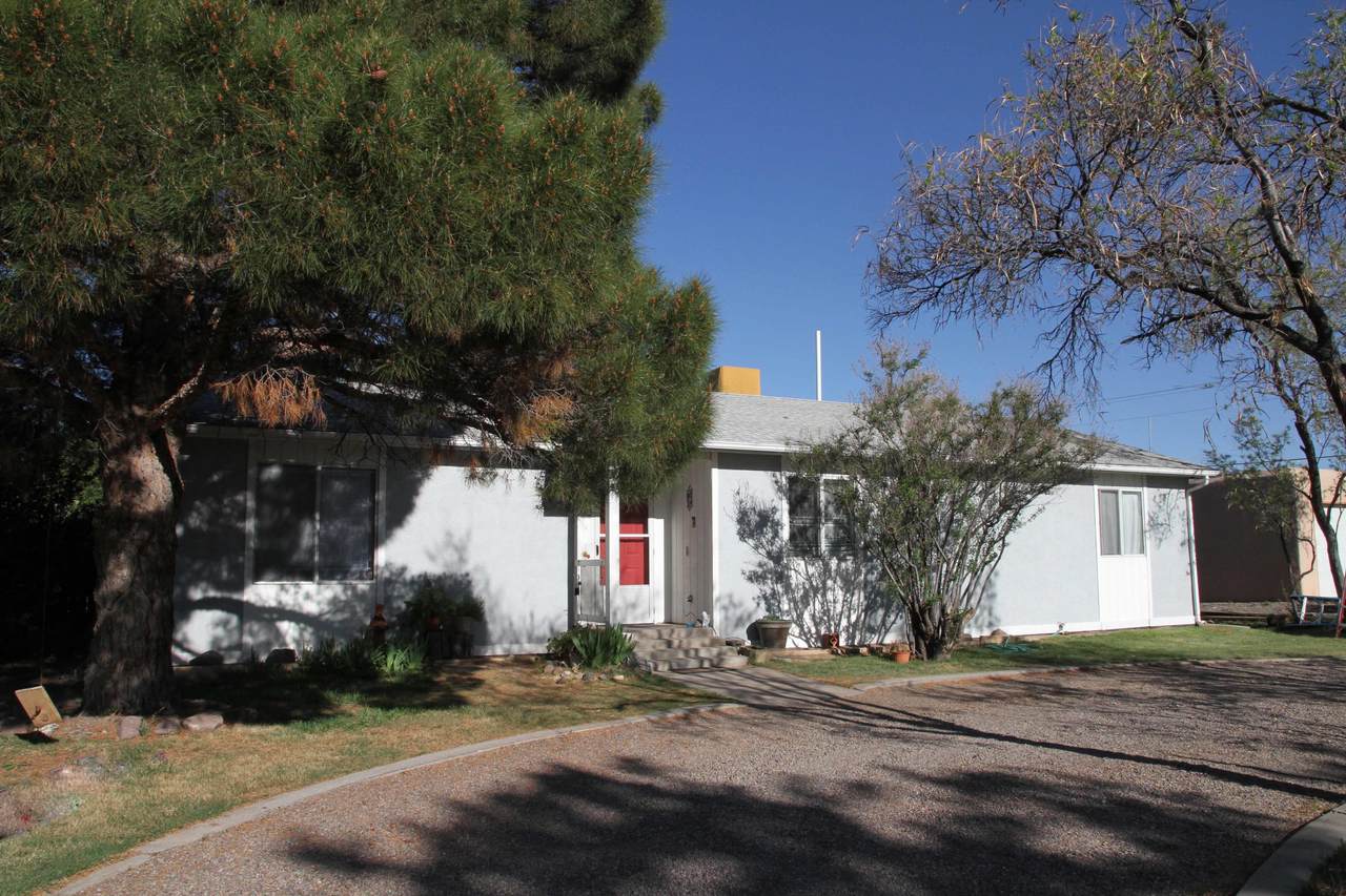 805 Liles Street - Photo 1