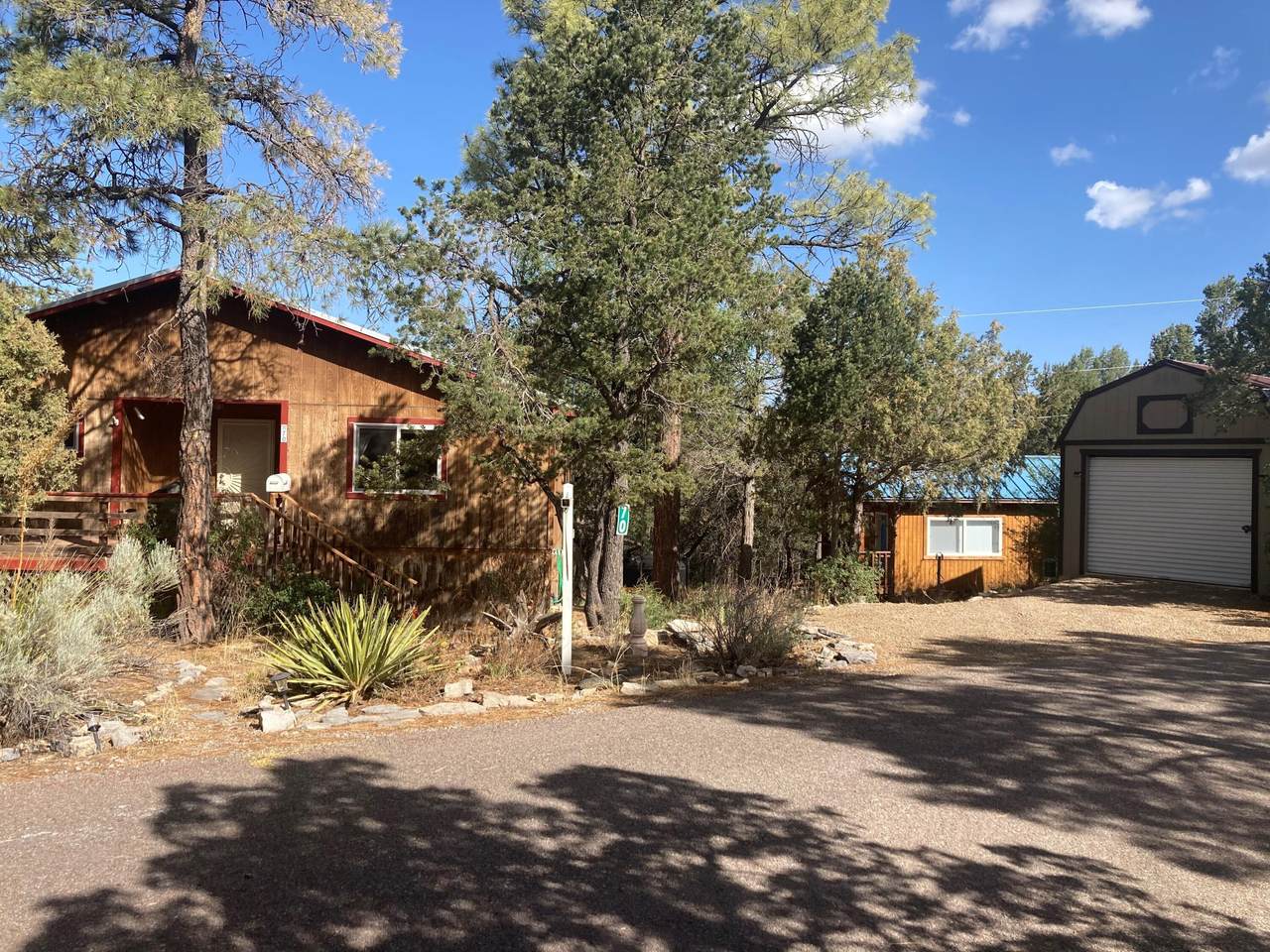 70 Thunderbird Lane - Photo 1