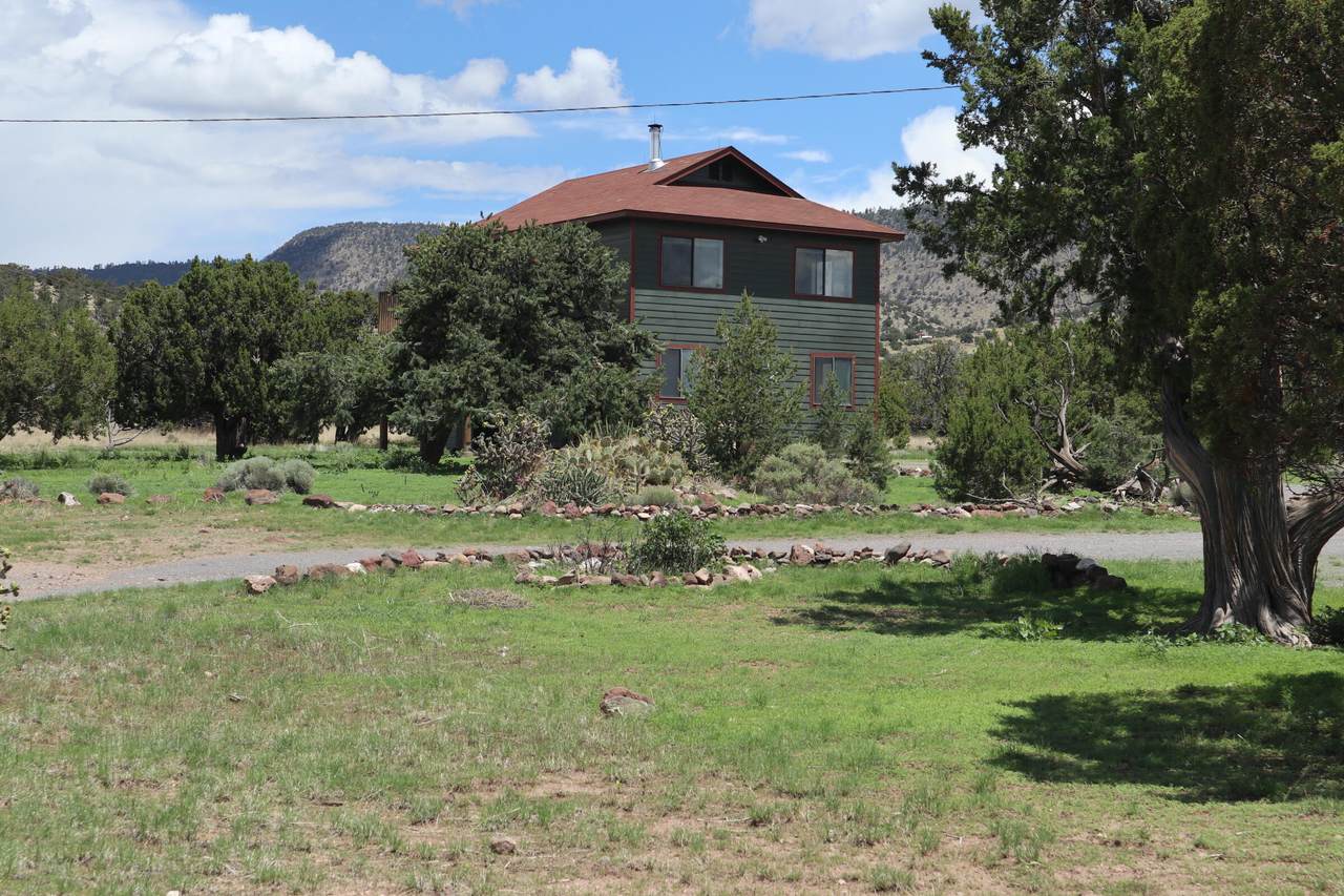 53 Western View Drive - Photo 1