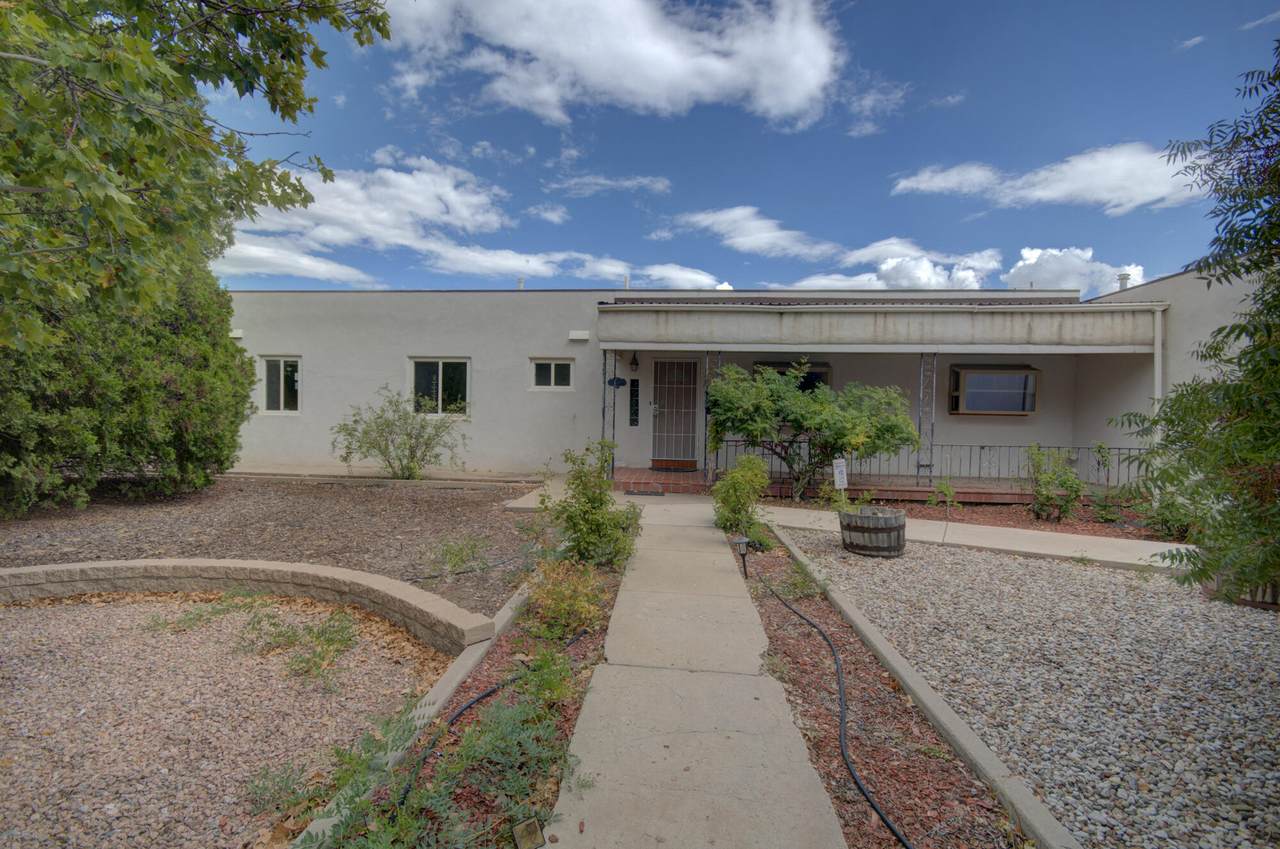 3560 Luke Circle - Photo 1