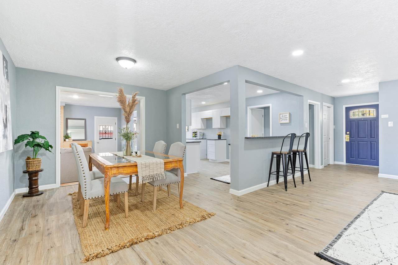 1521 Dartmouth Drive - Photo 1