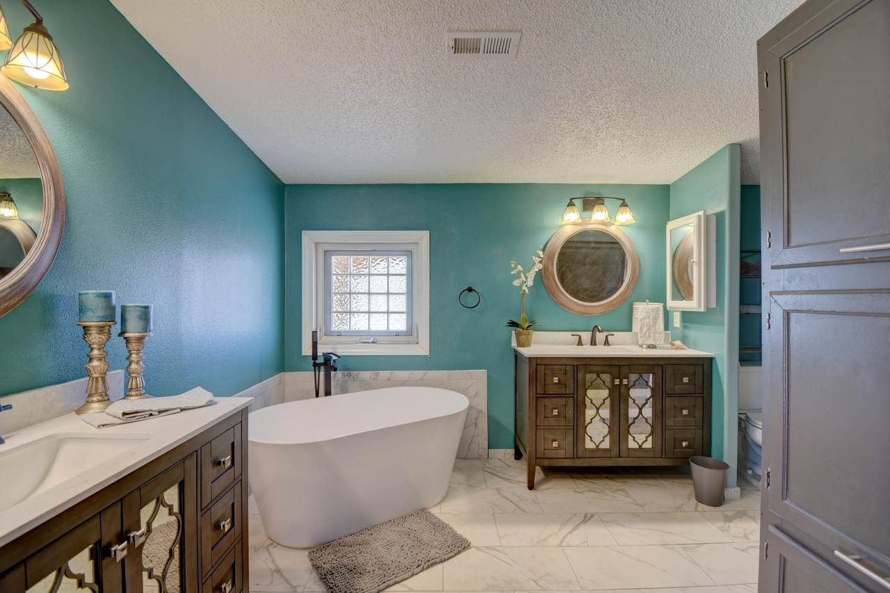 811 Fruta Road - Photo 1