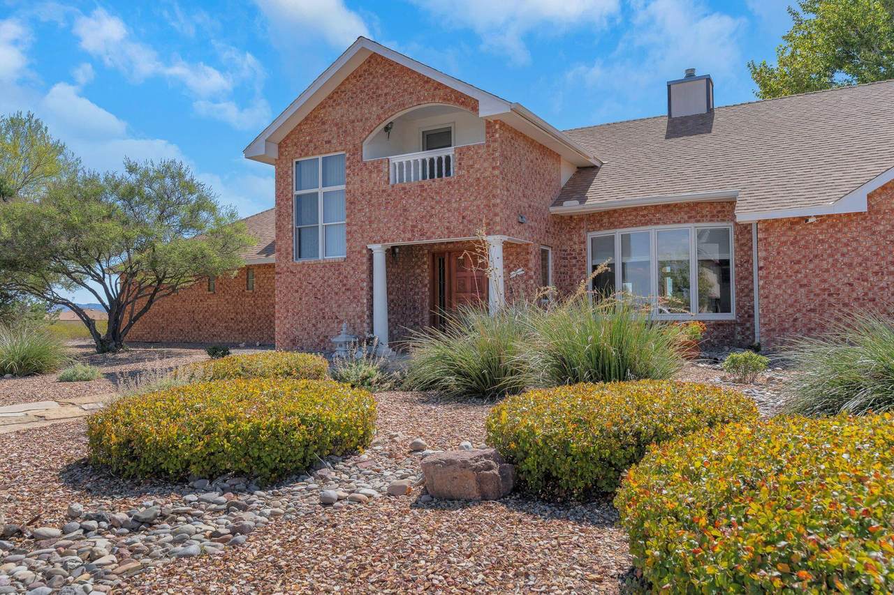 800 Jim Street - Photo 1