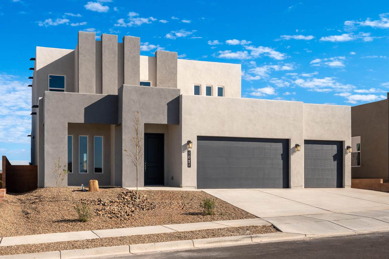 1021 Aleen Road - Photo 1