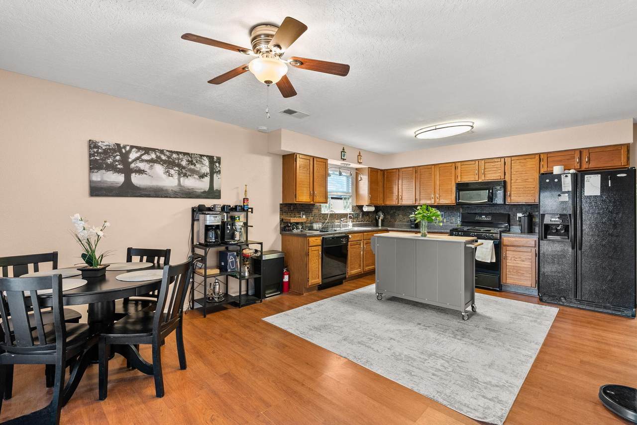 6404 Gambel Quail Road - Photo 1