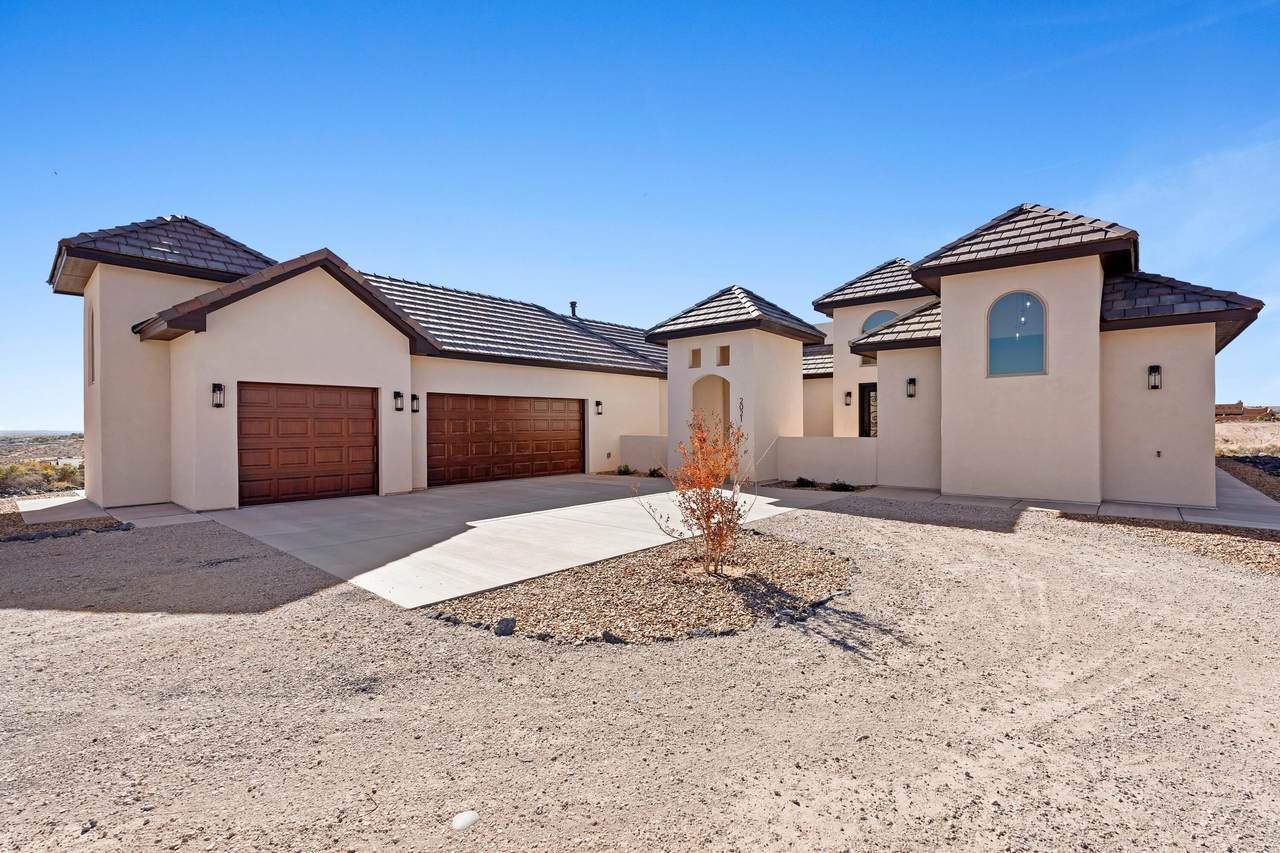 2021 Santa Ana Road - Photo 1