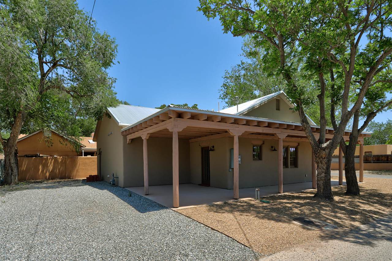3100 Los Anayas Road - Photo 1