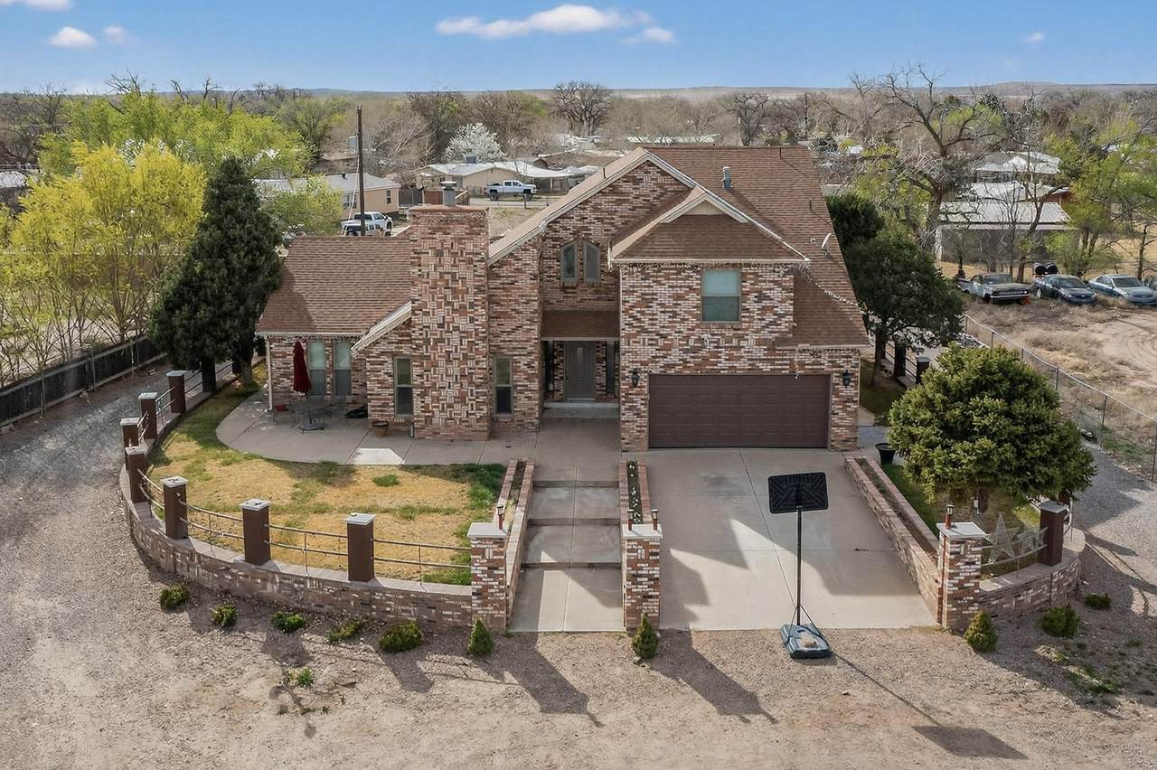 7129 Isleta Boulevard - Photo 1